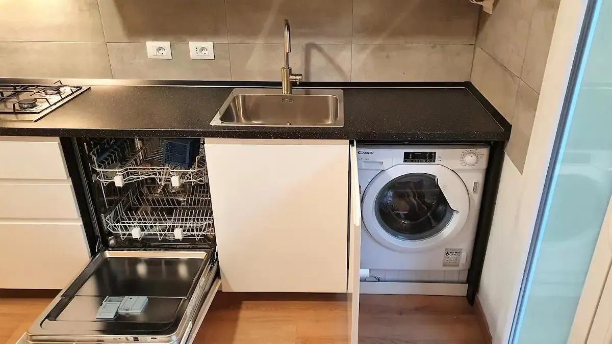Fiera Station Apartment Bologna