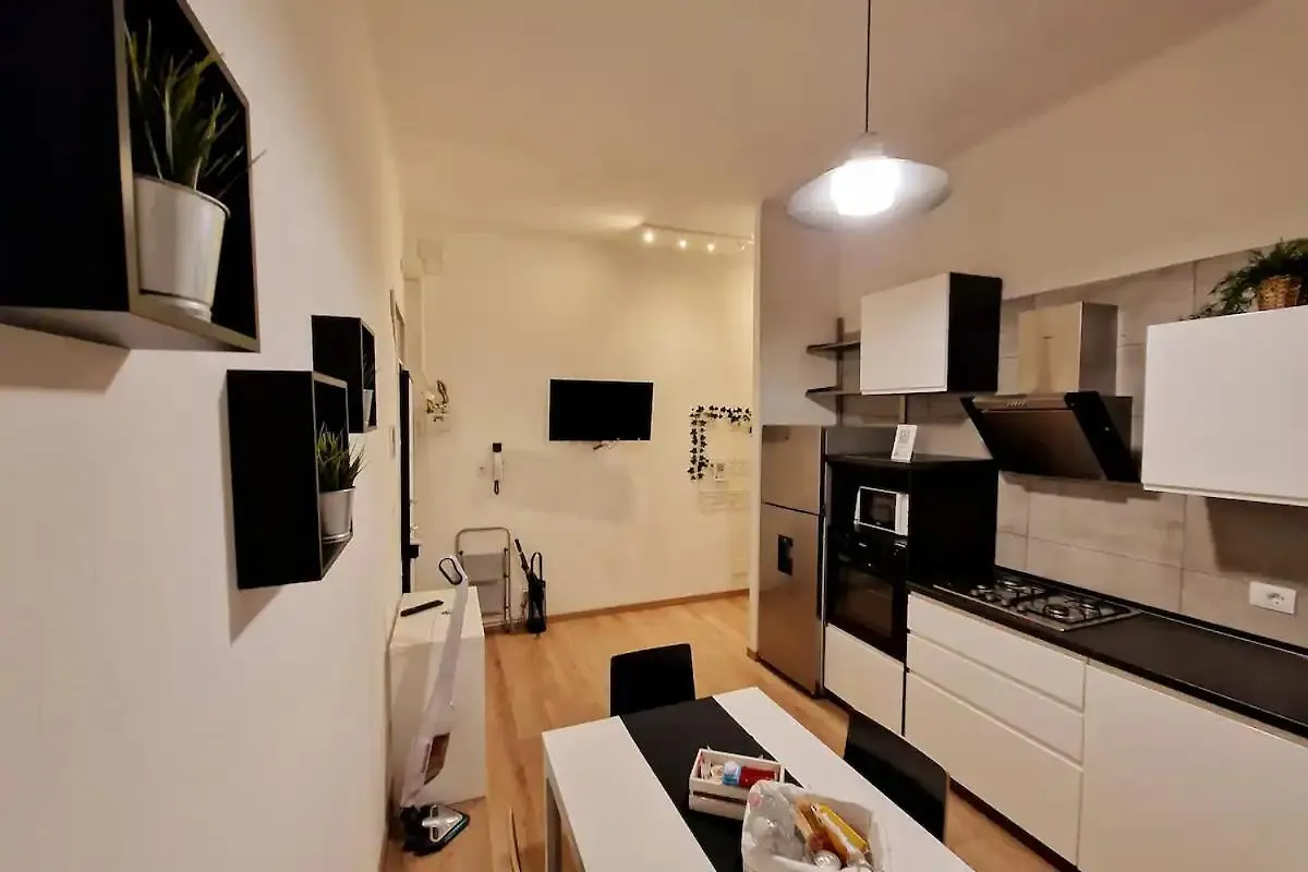 Fiera Station Apartment Μπολόνια